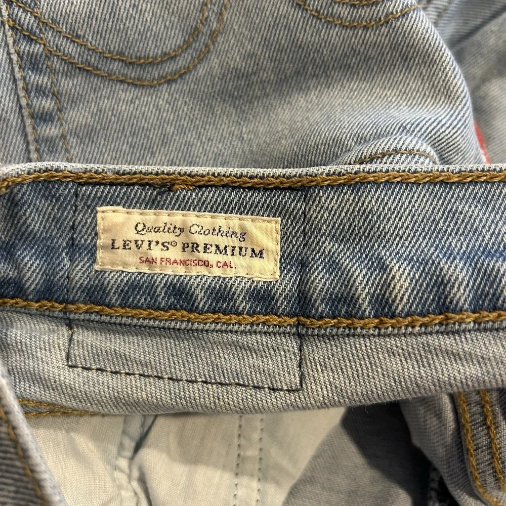 Levis Jeans Size 30 Wedgie Straight Button Fly Blue‎ Denim
